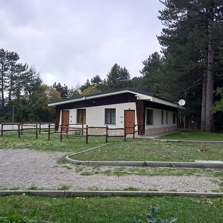 Chalet Lago Taverna  Exterior photo
